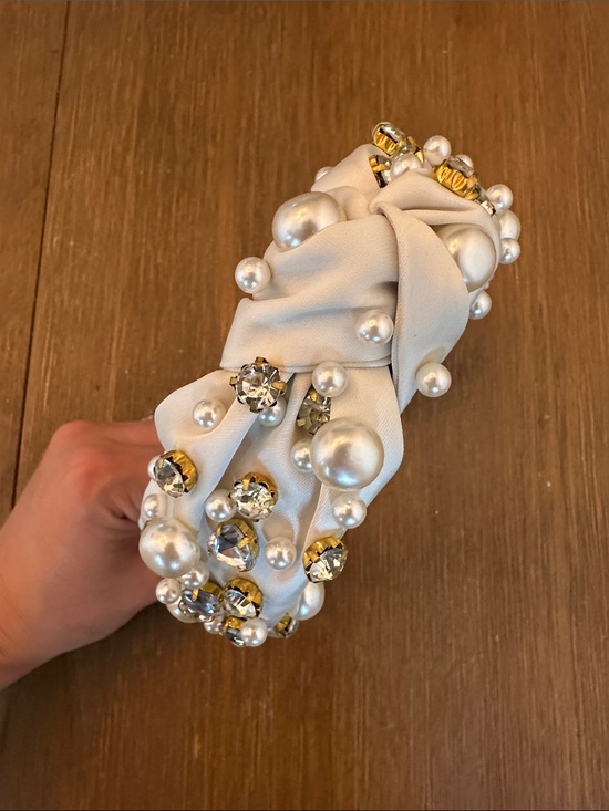 Accessories - Embellished Pearl & Crystal Knotted Headband